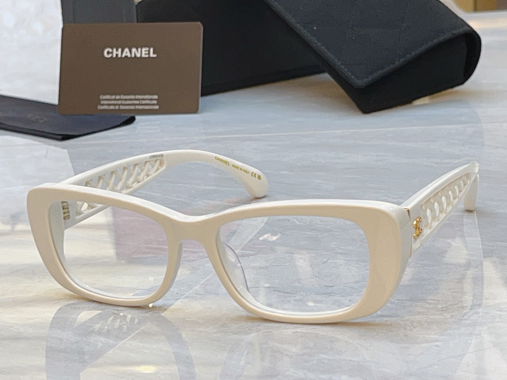 Chanel CH3518 Fashion Purple Lens Sunglasses for Men & Women - detail image 9