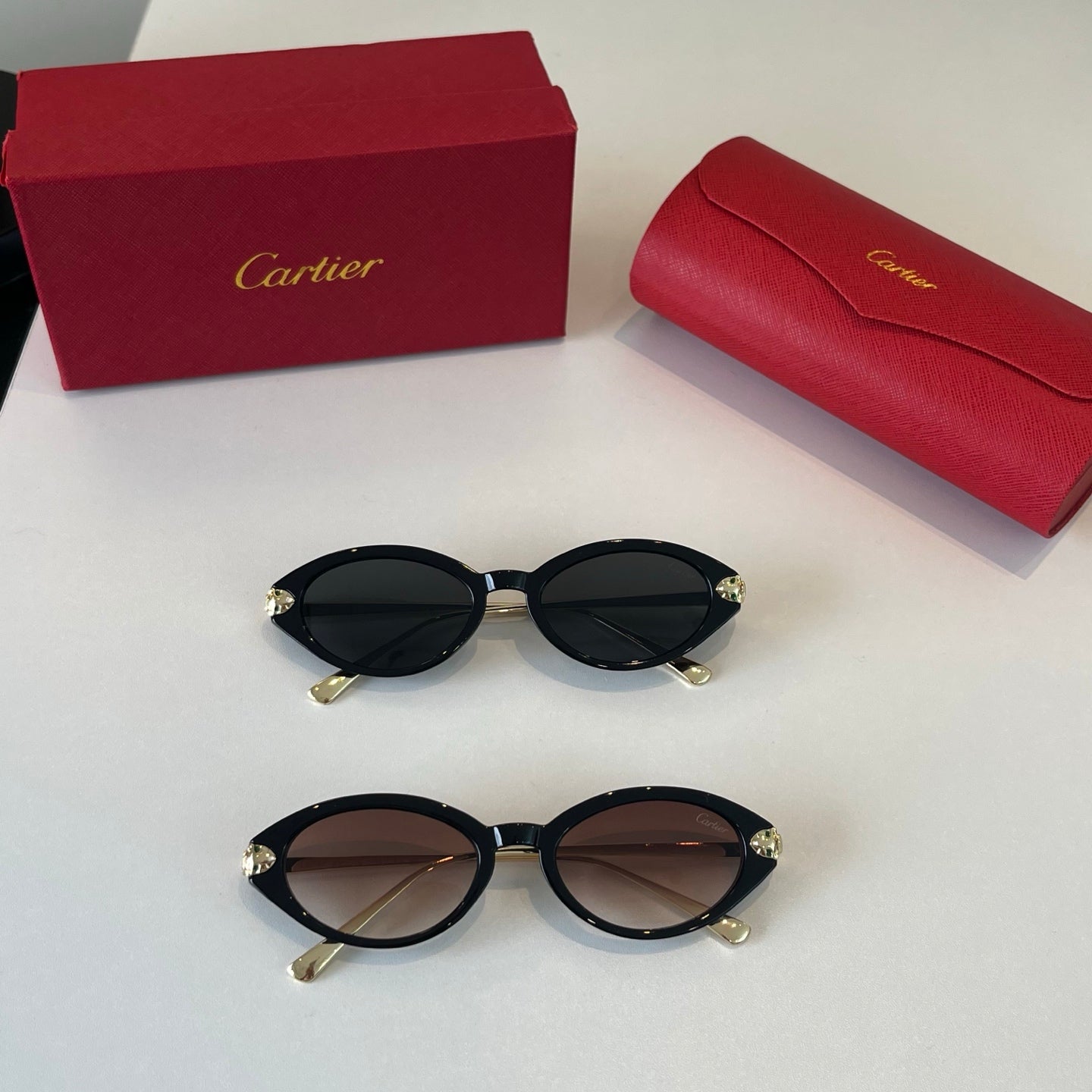 Cartier Lightweight Metal Rimless Silver Lens Sunglasses for Men & Wo - 487273 - detail image 11