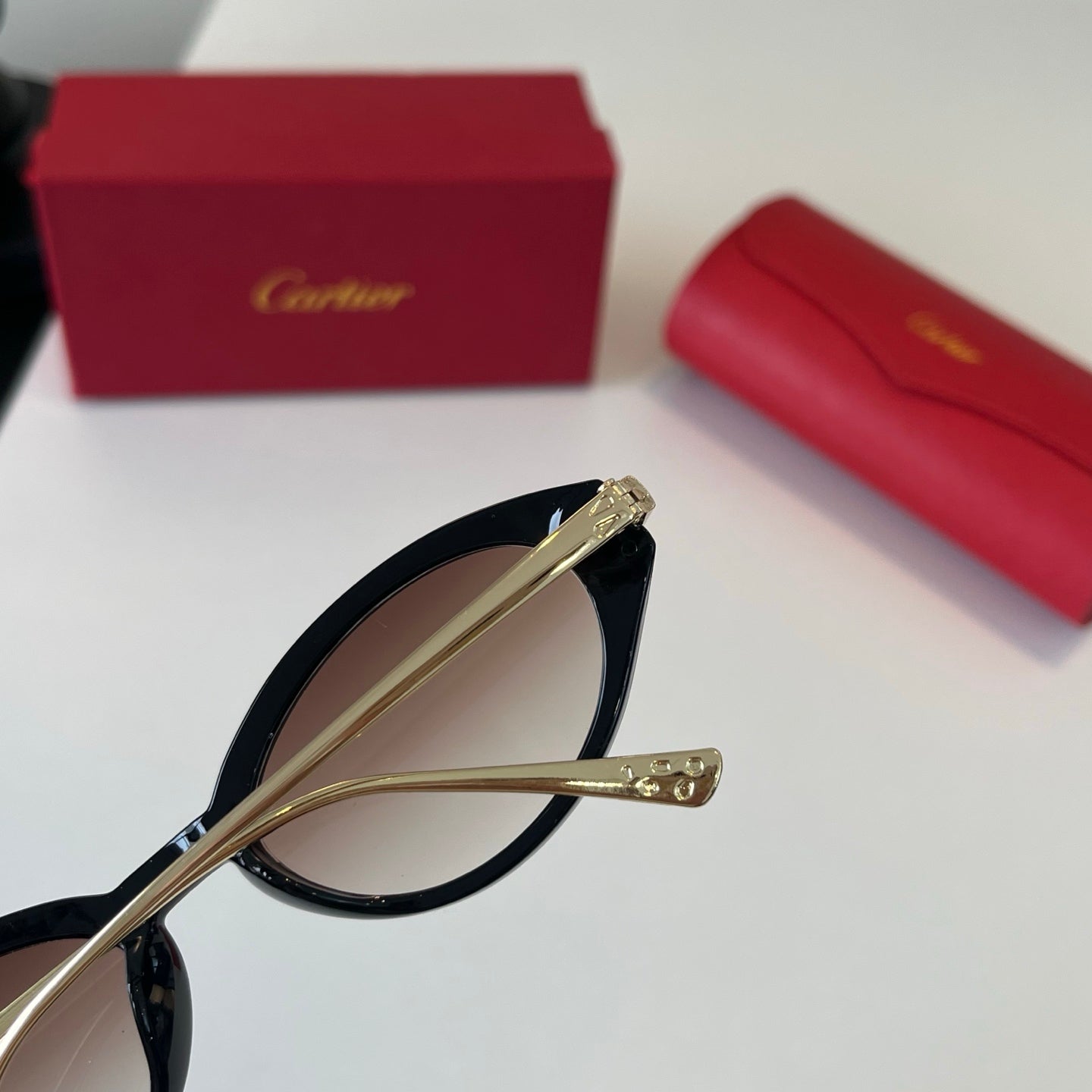 Cartier Lightweight Metal Rimless Silver Lens Sunglasses for Men & Wo - 465849 - detail image 6