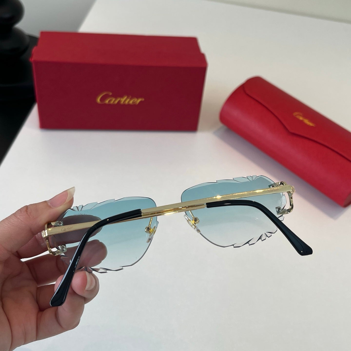 Cartier Lightweight Metal Rimless Silver Lens Sunglasses for Men & Wo - 487277 - detail image 7