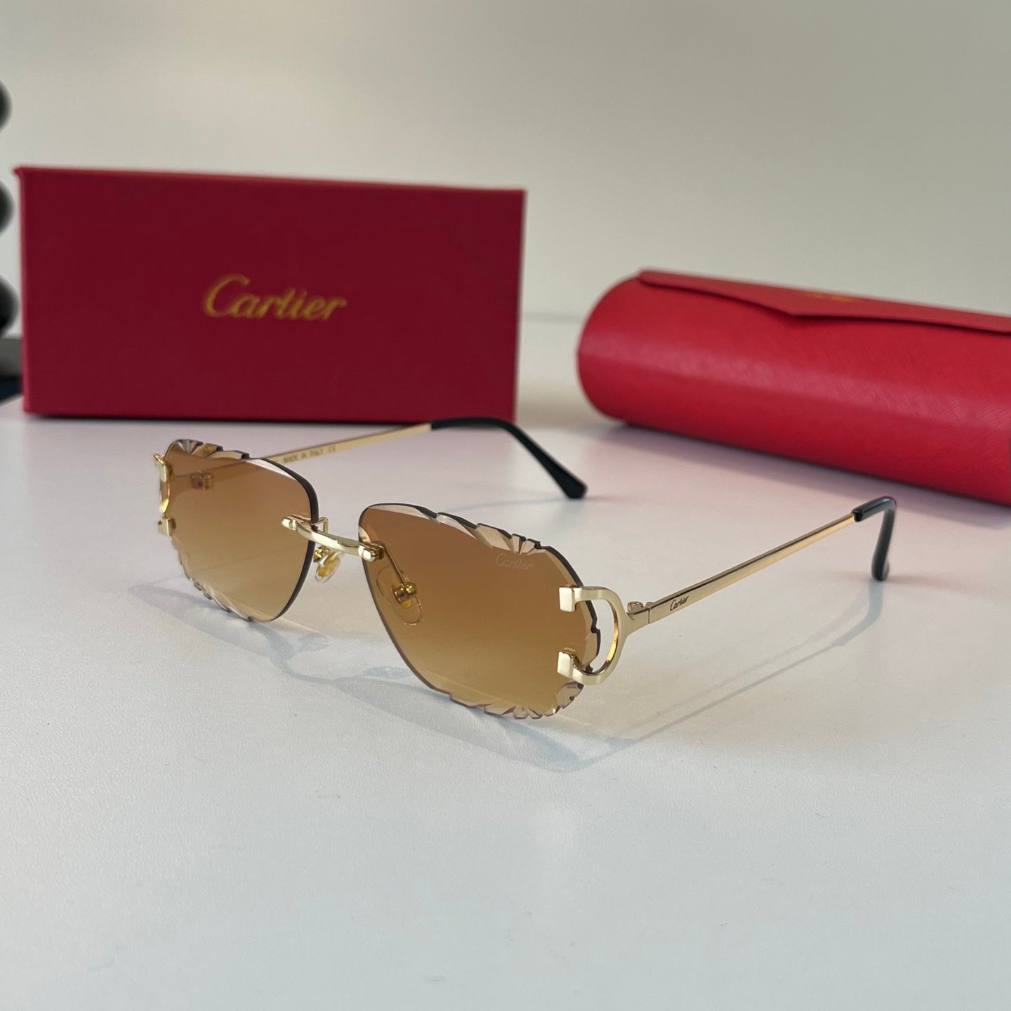 Cartier Lightweight Metal Rimless Brown Lens Sunglasses for Men & Wom - 465871 - detail image 3