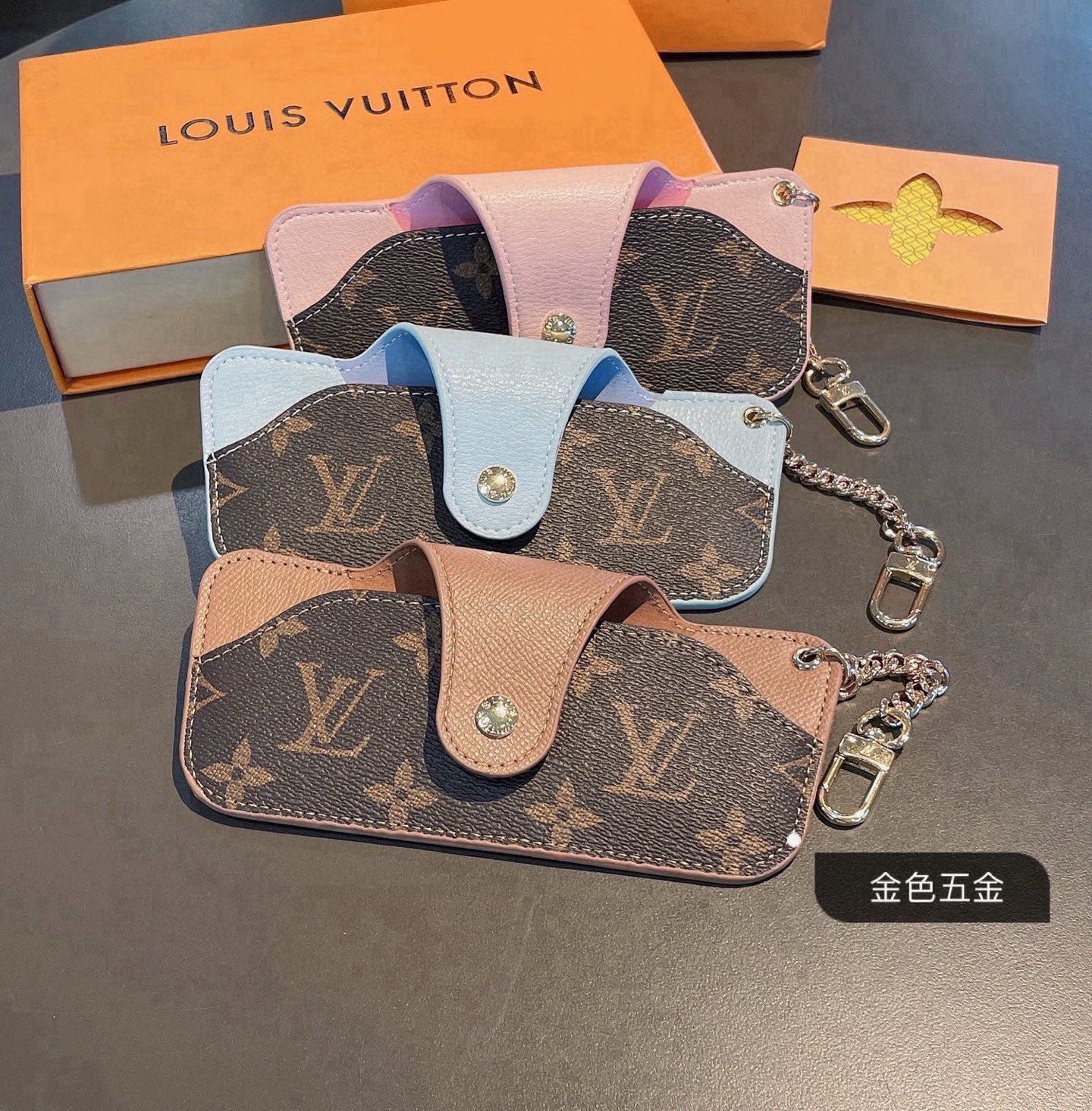 Louis Vuitton Fashion Black Lens Sunglasses for Men & Women - 464626 - detail image 3