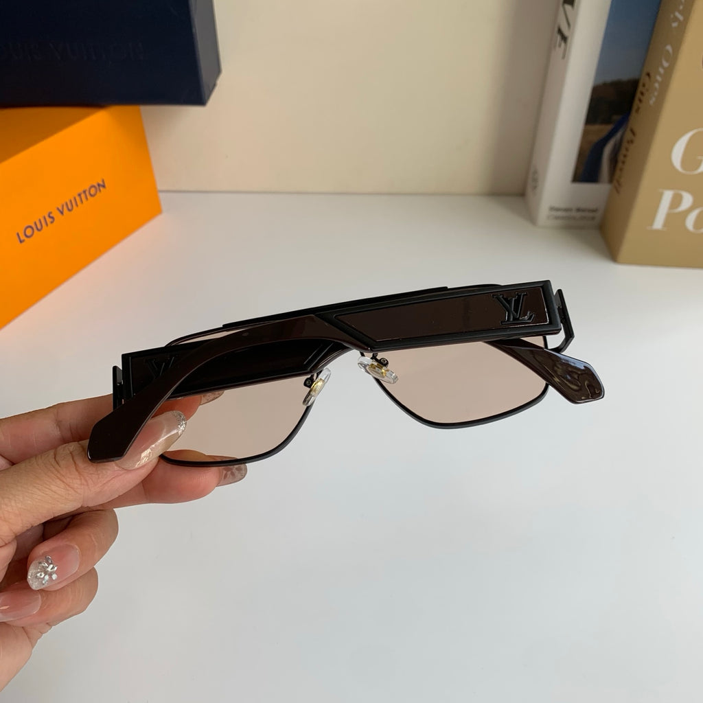 Louis Vuitton Metal Aviator Silver Lens Sunglasses for Men & Women - 493135 - detail image 6