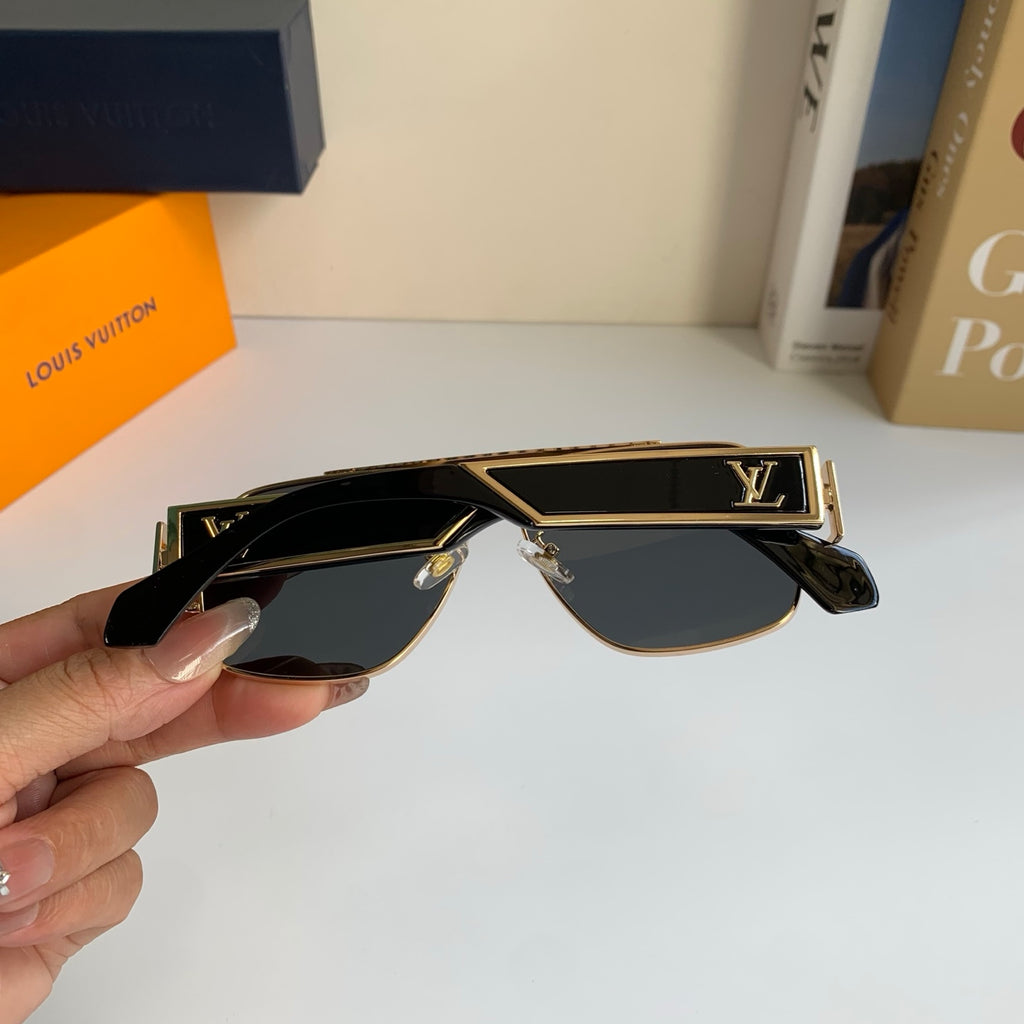 Louis Vuitton Metal Aviator Silver Lens Sunglasses for Men & Women - 493137 - detail image 6