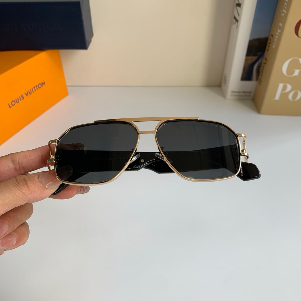 Louis Vuitton Metal Aviator Silver Lens Sunglasses for Men & Women - 493137 - detail image 4