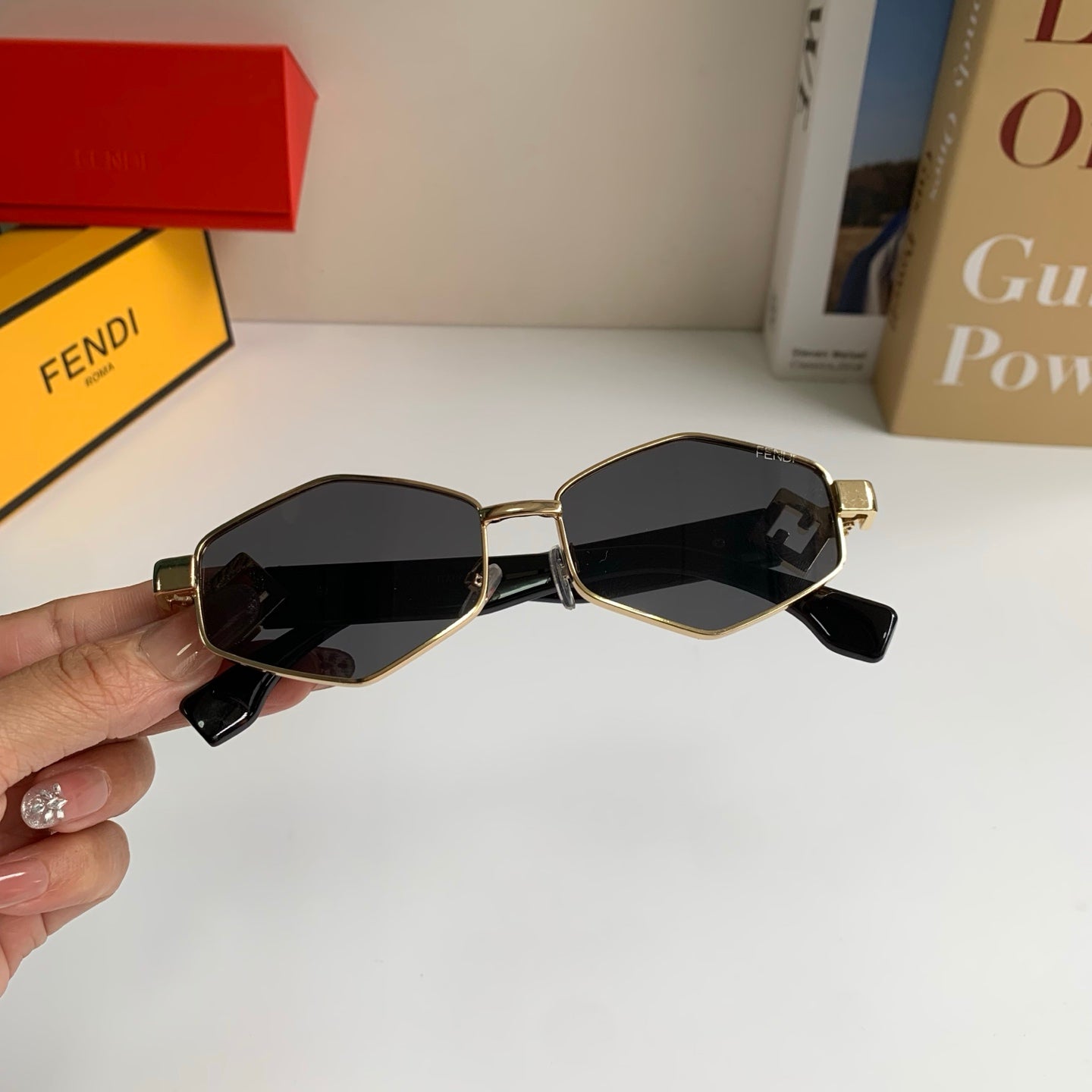 Fendi Metal Fashion Silver Lens Sunglasses for Men & Women - 487761 - detail image 3