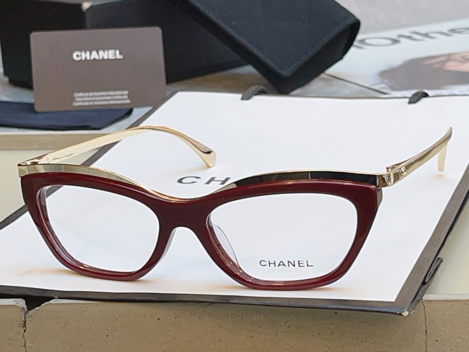 Chanel CH4299 Fashion Black Lens Sunglasses for Men & Women - 493500 - detail image 2