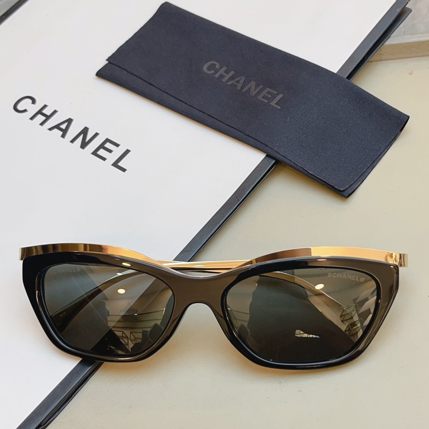 Chanel CH4299 Fashion Brown Lens Sunglasses for Men & Women - 493503 - detail image 5