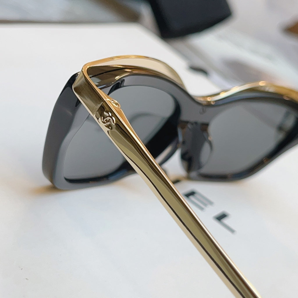 Chanel CH4299 Fashion Gray Lens Sunglasses for Men & Women - detail image 9