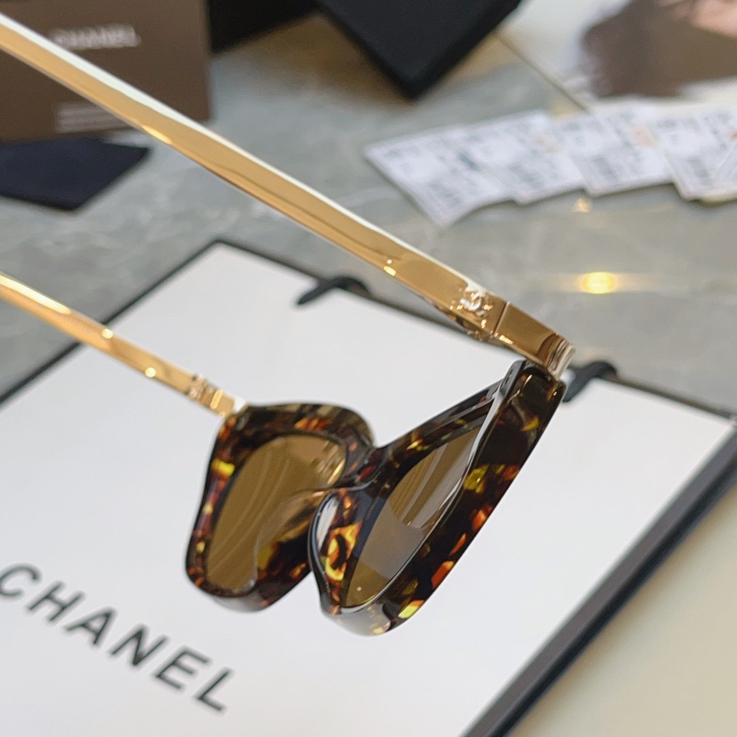 Chanel CH4299 Fashion Brown Lens Sunglasses for Men & Women - detail image 2