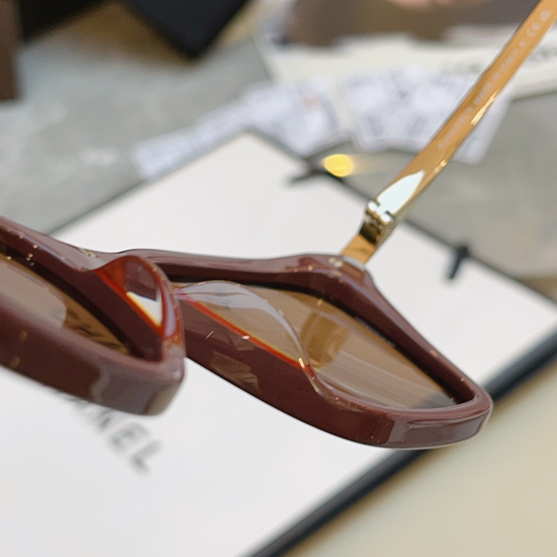 Chanel CH4301 Fashion Brown Lens Sunglasses for Men & Women - detail image 2