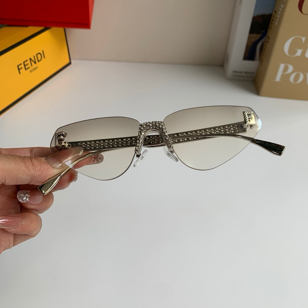 Fendi Metal Fashion Silver Lens Sunglasses for Men & Women - 487763 - detail image 3
