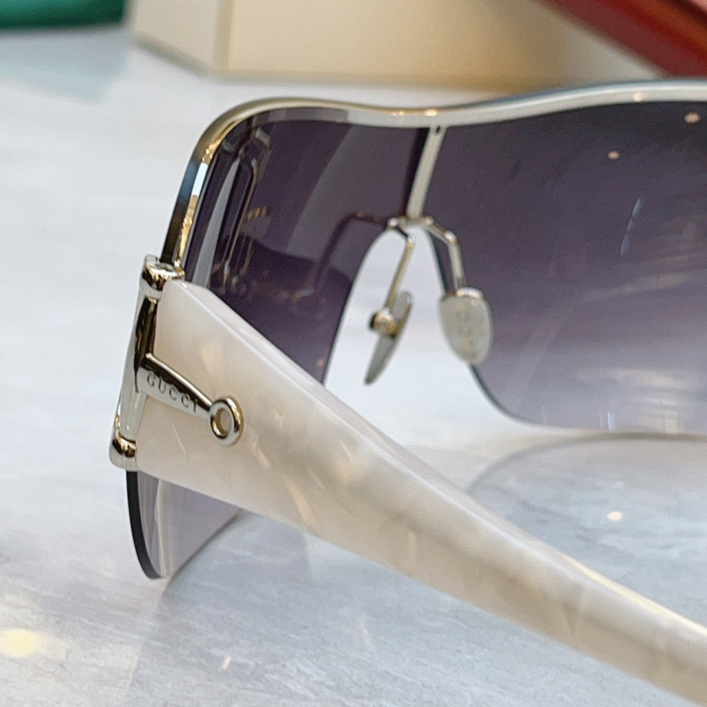 Gucci GG2174S Fashion Blue Lens Sunglasses for Men & Women - detail image 10